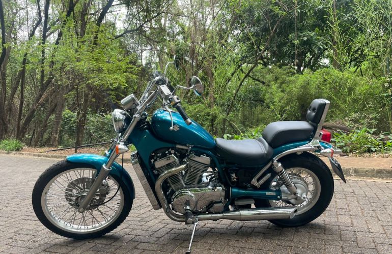 Suzuki Intruder VS 800 GLP - Foto #5