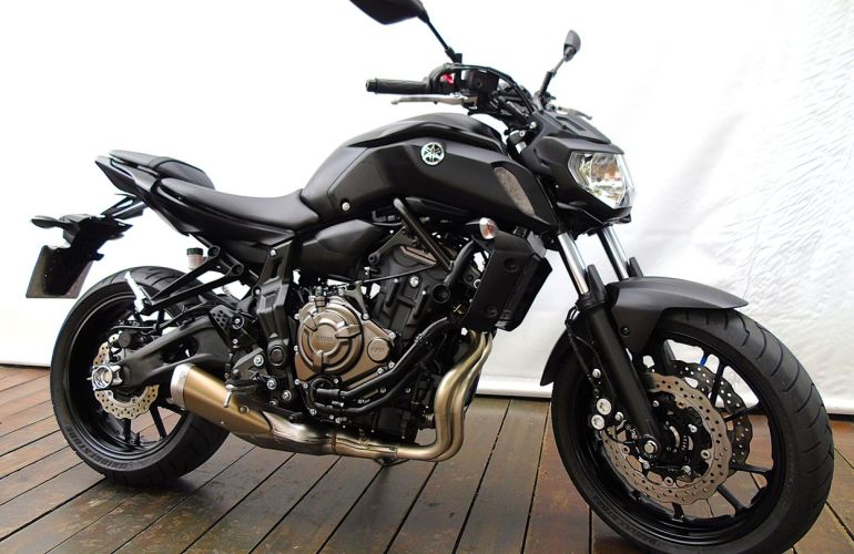 Yamaha MT 07 (ABS) - Foto #2