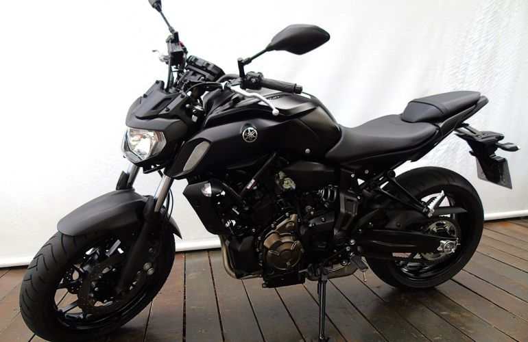 Yamaha MT 07 (ABS) - Foto #3