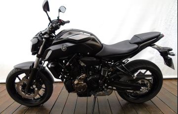 Yamaha MT 07 (ABS) - Foto #6
