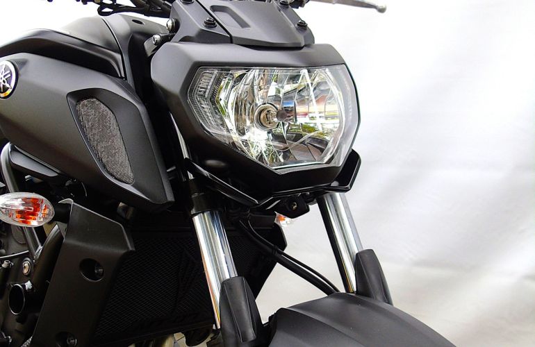 Yamaha MT 07 (ABS) - Foto #8