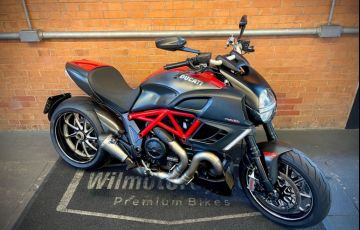 Ducati Diavel Carbon