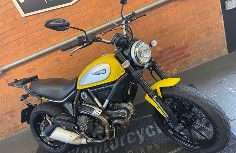 Ducati Scrambler Icon - Foto #4