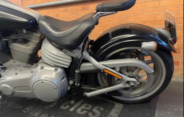 Harley-Davidson Softail Rocker - Foto #9