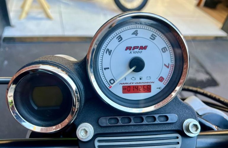 Harley-Davidson Sportster Xr 1200 - Foto #5