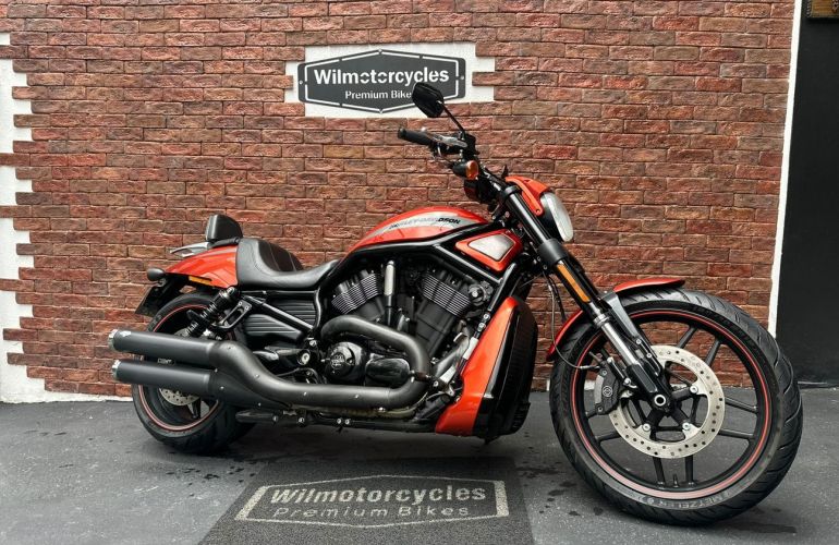 Harley-Davidson Night Rod Special - Foto #1