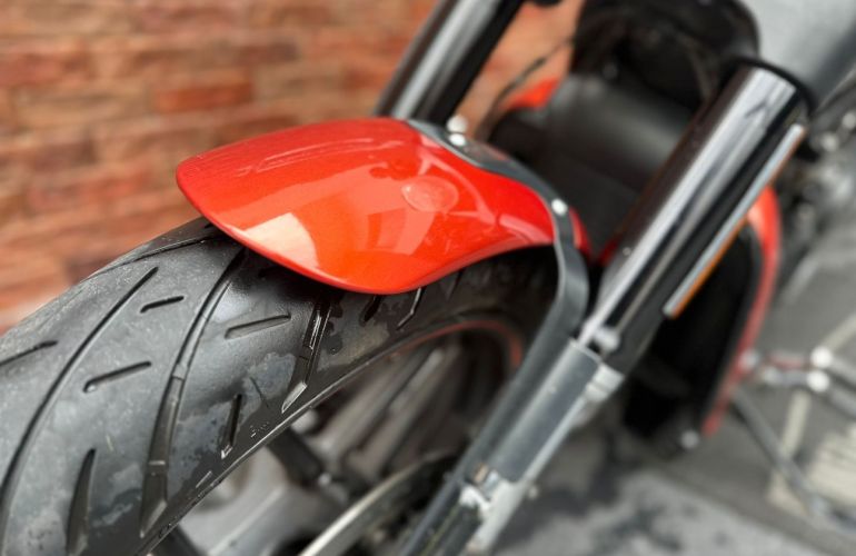 Harley-Davidson Night Rod Special - Foto #4