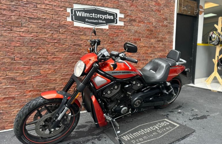 Harley-Davidson Night Rod Special - Foto #9