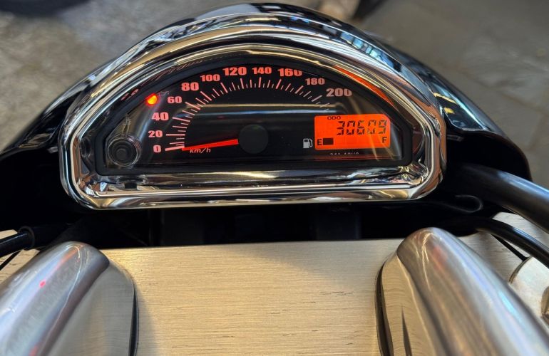 Suzuki Boulevard M1500R - Foto #2