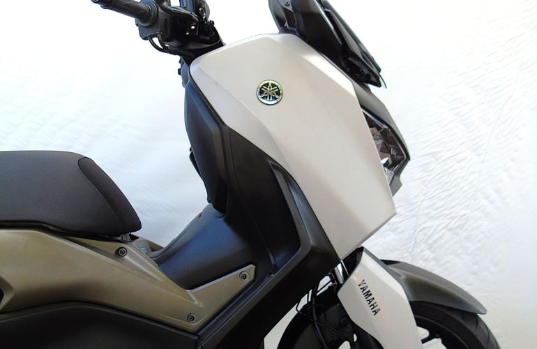 Yamaha Xmax 250 Connected Abs - Foto #9
