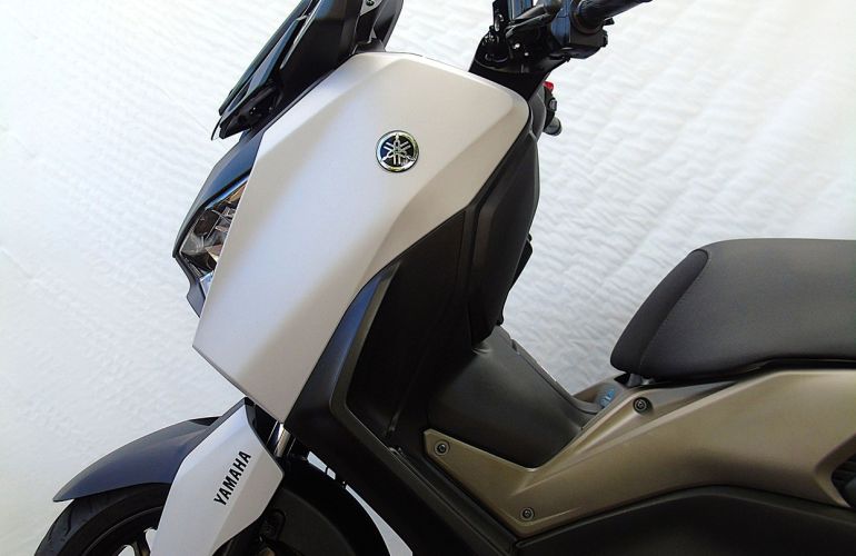 Yamaha Xmax 250 Connected Abs - Foto #10