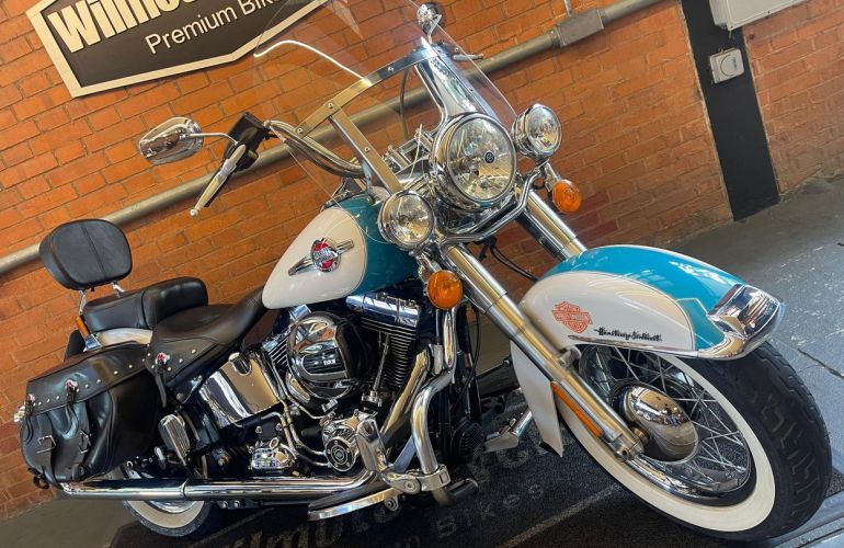 Harley-Davidson Heritage Softail Classic - Foto #3