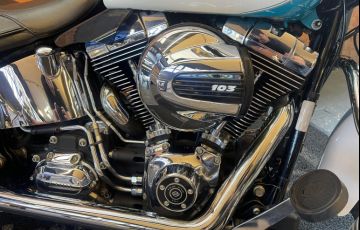 Harley-Davidson Heritage Softail Classic - Foto #6