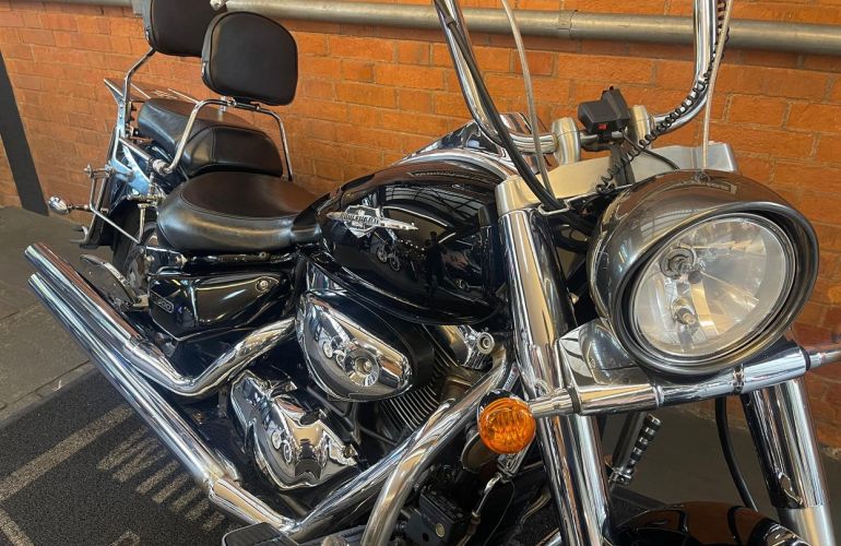 Suzuki Boulevard C1500 - Foto #9