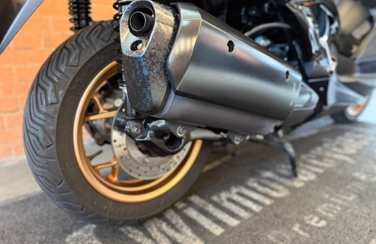 Yamaha Xmax Abs - Foto #9