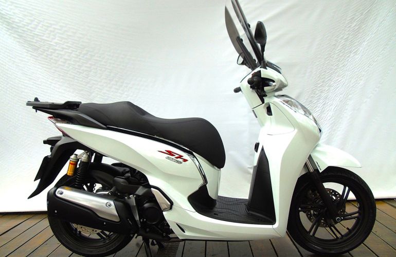 Honda SH 300i Sport - Foto #1