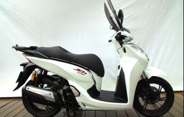 Honda SH 300i Sport