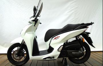 Honda SH 300i Sport - Foto #6