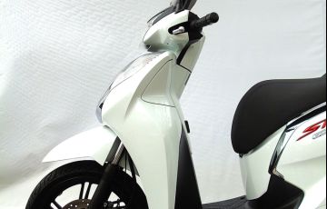 Honda SH 300i Sport - Foto #10
